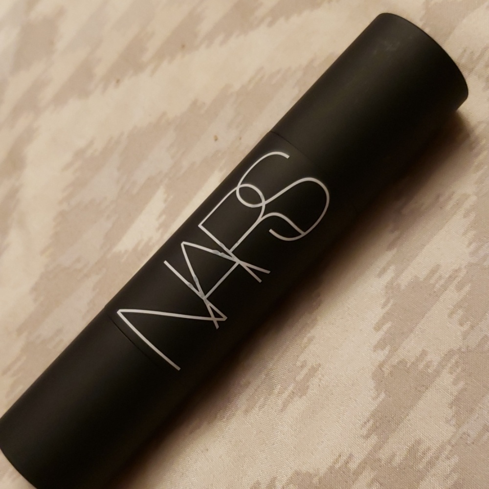High end makeup